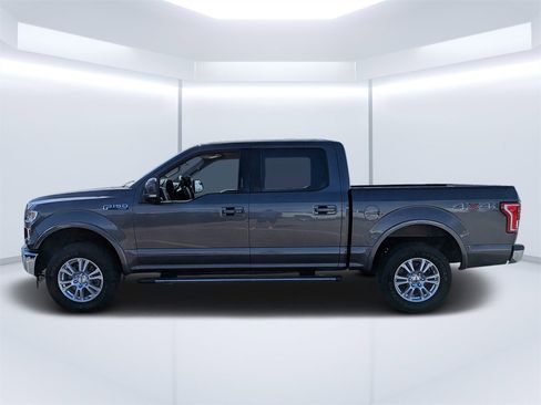Used 2017 Ford F150 Lariat image 6