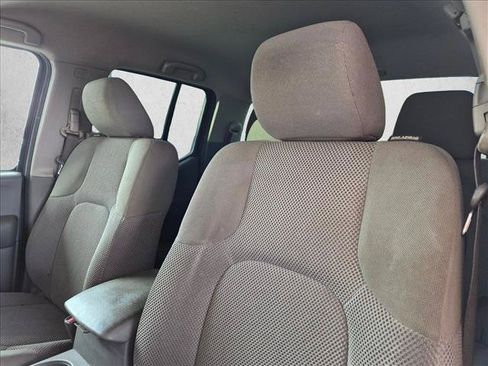 Used 2018 Nissan Frontier S AWD/4WD image 15
