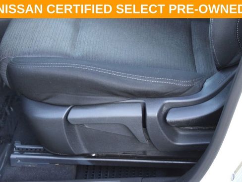 Certified 2022 Nissan Rogue S image 15