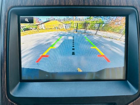 Used 2014 Ford F150 Lariat w/ Equipment Group 502A Luxury image 32