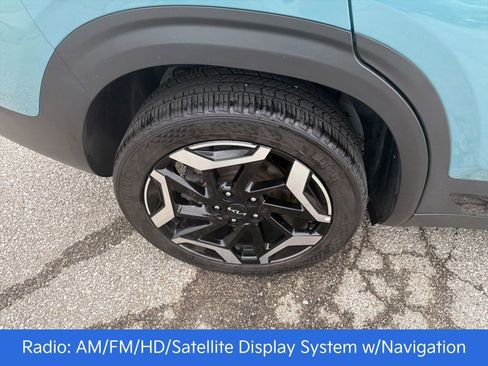 Certified 2024 Kia Seltos SX w/ SX Sunroof Package AWD/4WD image 24