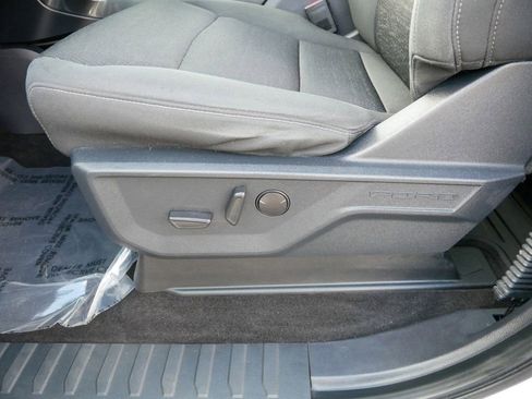 Certified 2022 Ford F150 XLT w/ Equipment Group 302A High image 8