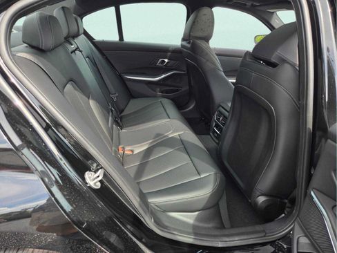 New 2026 BMW 330i xDrive Sedan w/ Premium Package AWD/4WD image 19