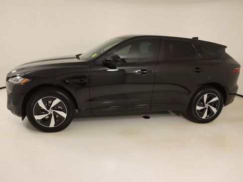 Used 2026 Jaguar F-PACE R-Dynamic S AWD/4WD image 2