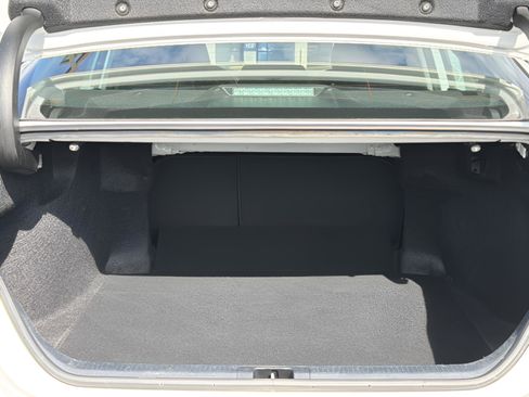 Used 2024 Toyota Camry LE image 31