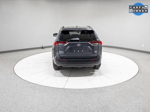 Used 2021 Toyota RAV4 XLE image 33