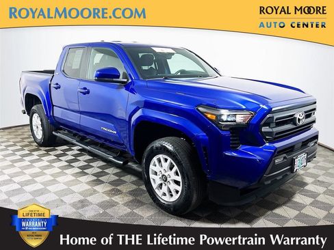 Certified 2025 Toyota Tacoma SR5 AWD/4WD image 1