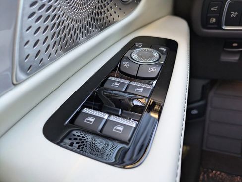 New 2026 Lincoln Nautilus Black Label image 29