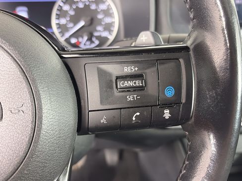Used 2023 Nissan Rogue SV w/ SV Premium Package AWD/4WD image 35