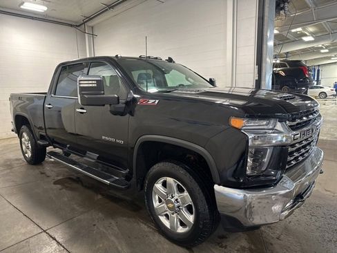 Used 2022 Chevrolet Silverado 2500 LTZ w/ LTZ Plus Package image 3