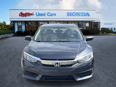 Used 2017 Honda Civic EX image 8
