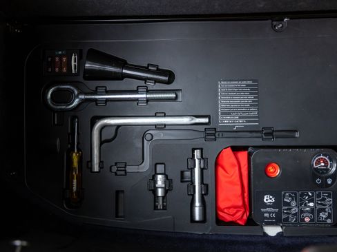 Certified 2019 Ferrari 812 Superfast image 45