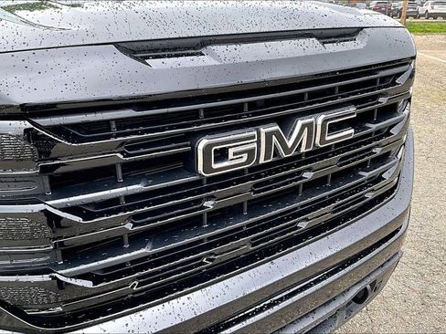 Used 2025 GMC Sierra 1500 Elevation w/ X31 Off-Road Package AWD/4WD image 29