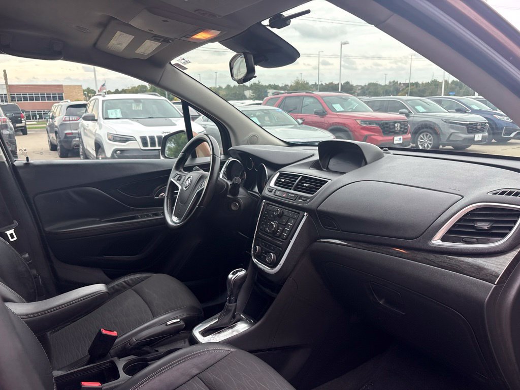 Used 2016 Buick Encore FWD image 23