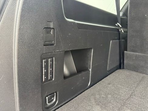 Used 2019 Lincoln Navigator L Reserve w/ Cargo Package AWD/4WD image 11
