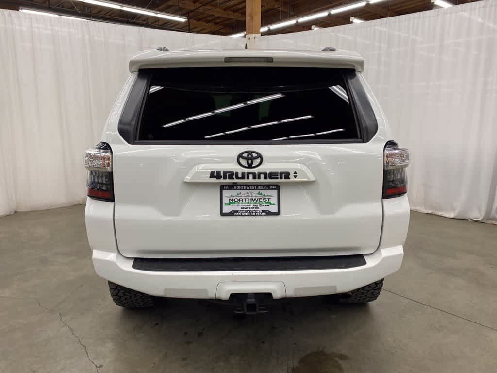 Used 2021 Toyota 4Runner SR5 Premium w/ Wilderness Package (TMS) AWD/4WD image 5