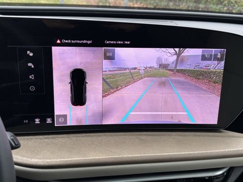 Used 2025 Audi Q5 Premium Plus w/ Premium Plus image 25