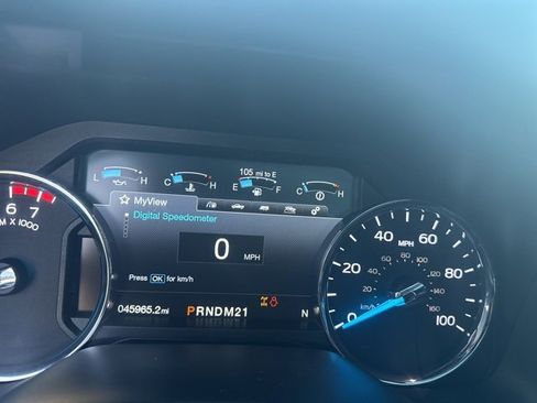 Used 2017 Ford F350 Lariat image 24