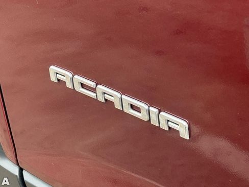 Used 2018 GMC Acadia SLT image 9