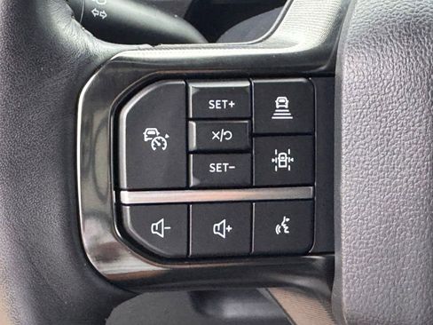 Used 2024 Ford F250 Platinum w/ FX4 Off-Road Package AWD/4WD image 30