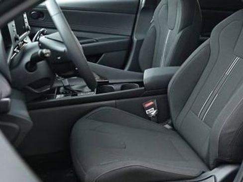 New 2026 Hyundai Elantra SEL Sport Premium w/ Cargo Package FWD image 7