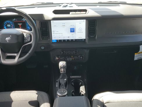 New 2025 Ford Bronco Big Bend image 12