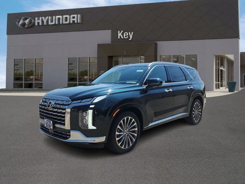 Certified 2025 Hyundai Palisade Calligraphy AWD/4WD image 7