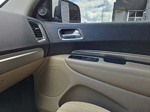 Used 2018 Dodge Durango SXT w/ Quick Order Package 2BB AWD/4WD image 24