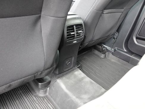 Used 2022 Ford Escape SE w/ Convenience Package image 29