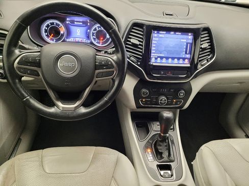 Used 2020 Jeep Cherokee Limited FWD image 22