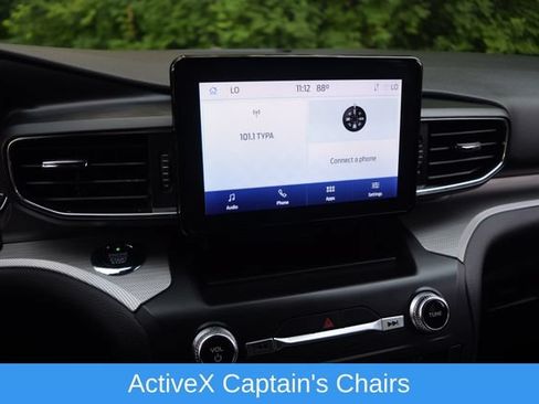 Used 2020 Ford Explorer XLT w/ Equipment Group 202A AWD/4WD image 9