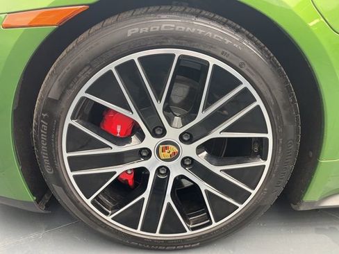 Used 2023 Porsche Taycan 4S image 21