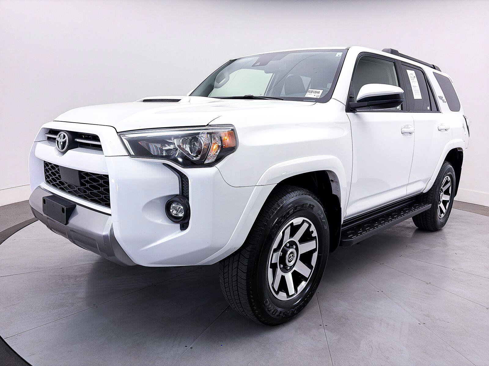 Used 2021 Toyota 4Runner TRD Off-Road AWD/4WD image 12
