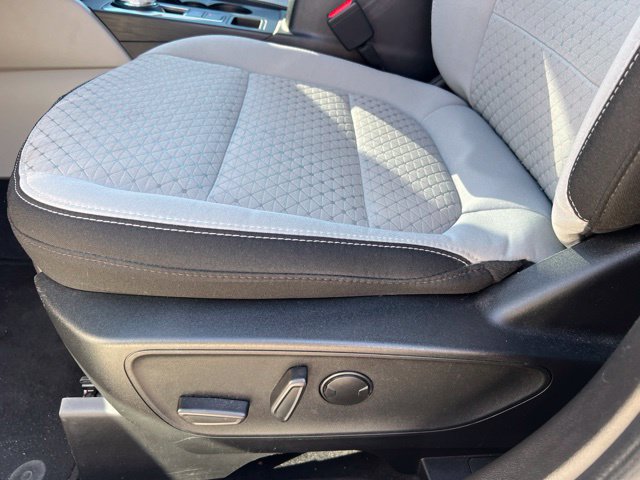 Used 2023 Ford Escape Active w/ Tech Pack #1 AWD/4WD image 22