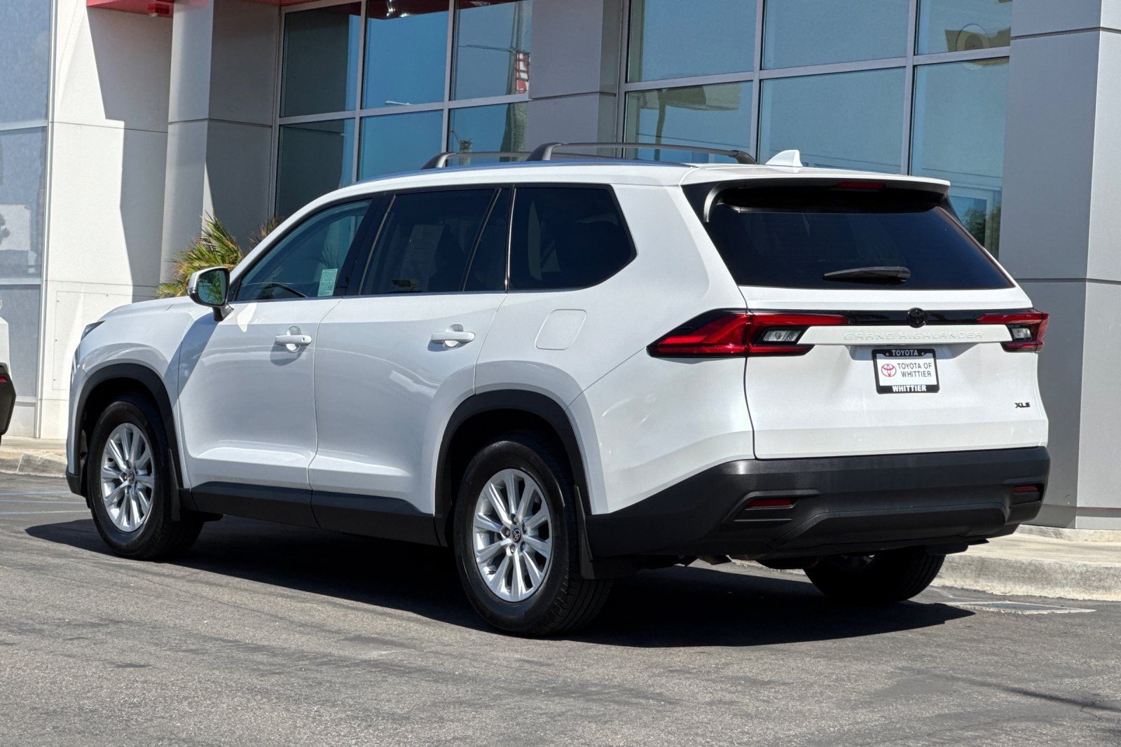 Used 2024 Toyota Grand Highlander FWD image 7
