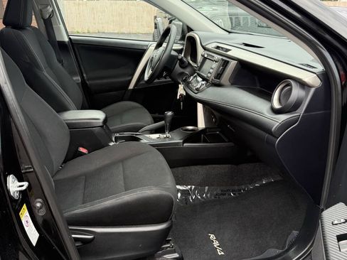 Used 2015 Toyota RAV4 XLE AWD/4WD image 25