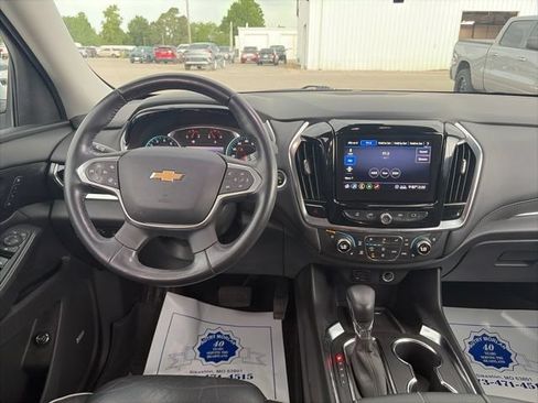 Used 2021 Chevrolet Traverse High Country w/ LPO, Floor Liner Package FWD image 13