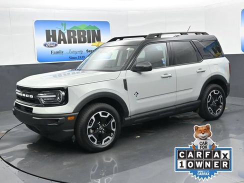 Used 2024 Ford Bronco Sport Outer Banks w/ Tech Package AWD/4WD image 1