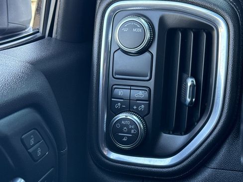 Used 2021 GMC Sierra 1500 SLT image 38