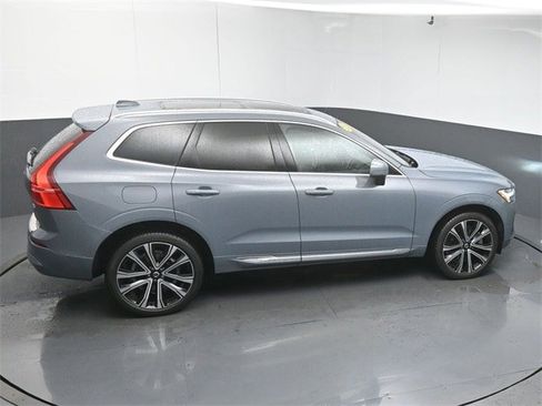 Certified 2023 Volvo XC60 B5 Ultimate w/ Protection Package Premier image 49
