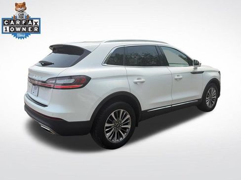 Used 2023 Lincoln Nautilus AWD w/ Premium Package image 11