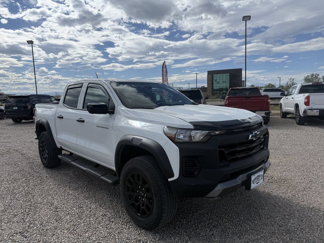 Used 2023 Chevrolet Colorado Trail Boss w/ LPO, Skid Plate Package AWD/4WD image 1