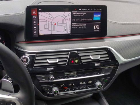 Certified 2023 BMW 540i xDrive w/ M Sport Package image 29