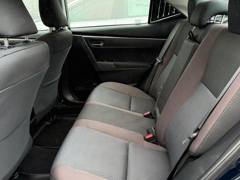 Used 2019 Toyota Corolla LE FWD image 18