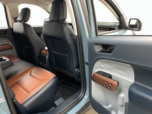 Used 2022 Ford Maverick Lariat w/ Lariat Luxury Package FWD image 41