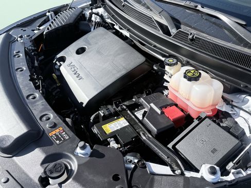 Used 2024 Buick Enclave Avenir w/ LPO, Hit The Road Package image 25