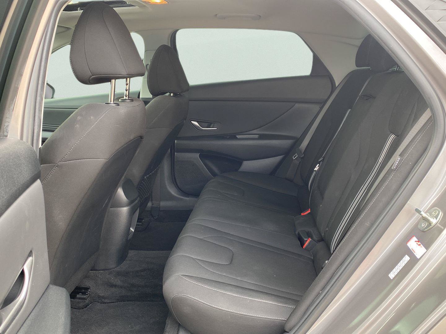 Used 2024 Hyundai Elantra SEL w/ Convenience Package FWD image 24