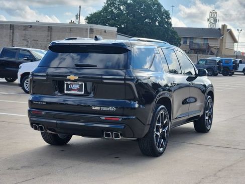 Used 2026 Chevrolet Traverse High Country w/ LPO, Floor Liner Package FWD image 15
