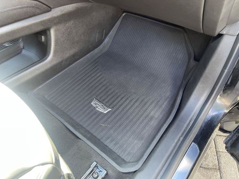 Used 2024 Cadillac XT6 Premium Luxury w/ LPO, Floor Liner Package AWD/4WD image 41