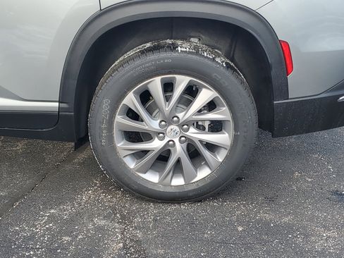 New 2026 Buick Enclave Preferred w/ Power Package image 9